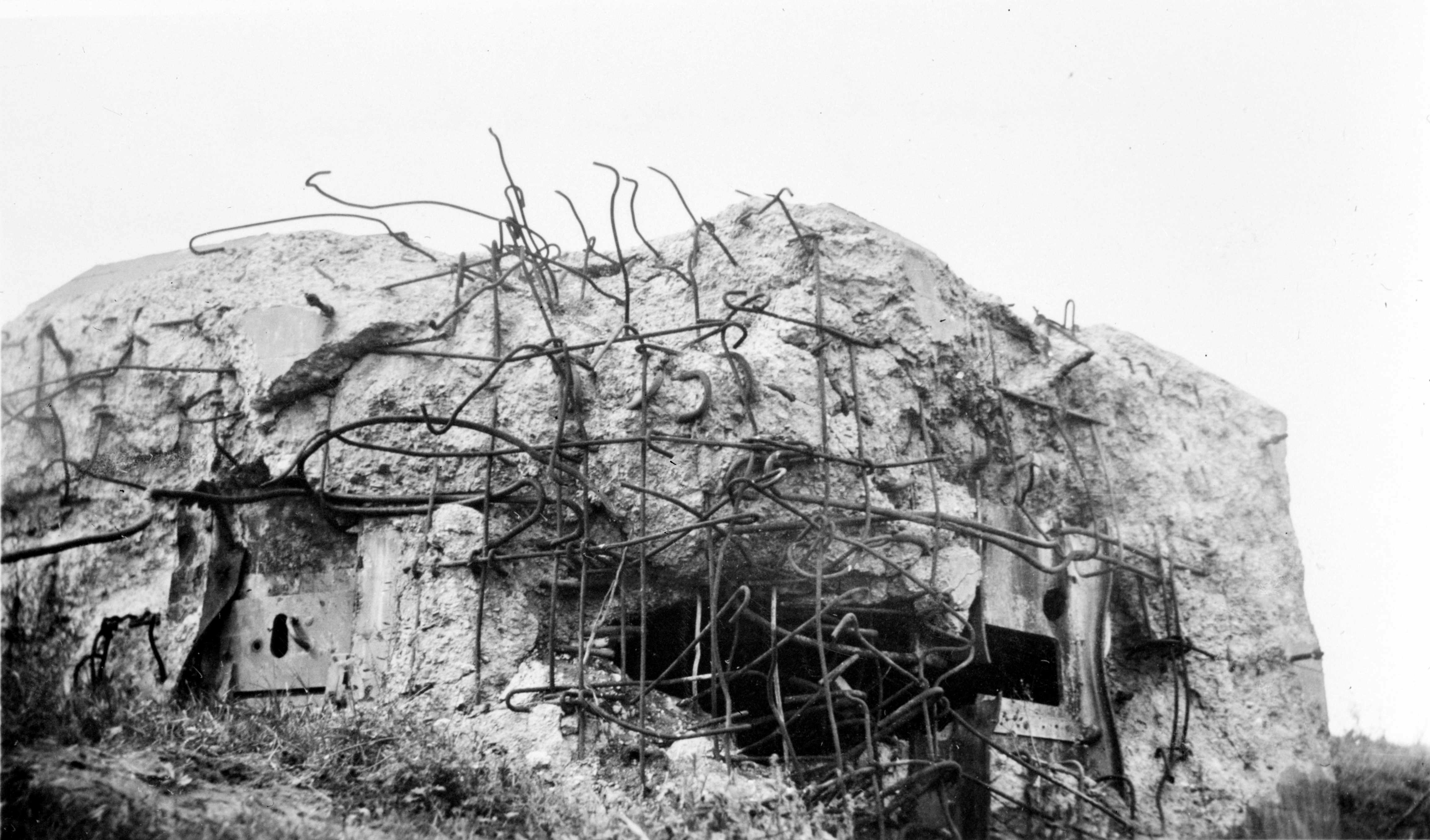 Kazemat bij het veer over de Maas in Katwijk in 1941