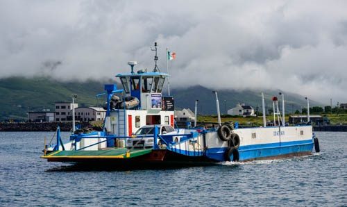 Voormalige Katwijkse veerpont God zij met ons III in Ierland, opname 3.