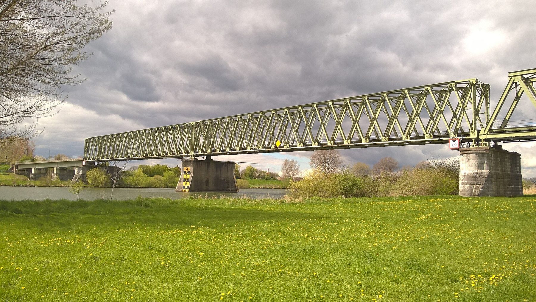 Spoorbrug over de Maas bij Katwijk–Mook, opname 4 in Katwijk aan de Maas (Noord-Brabant).